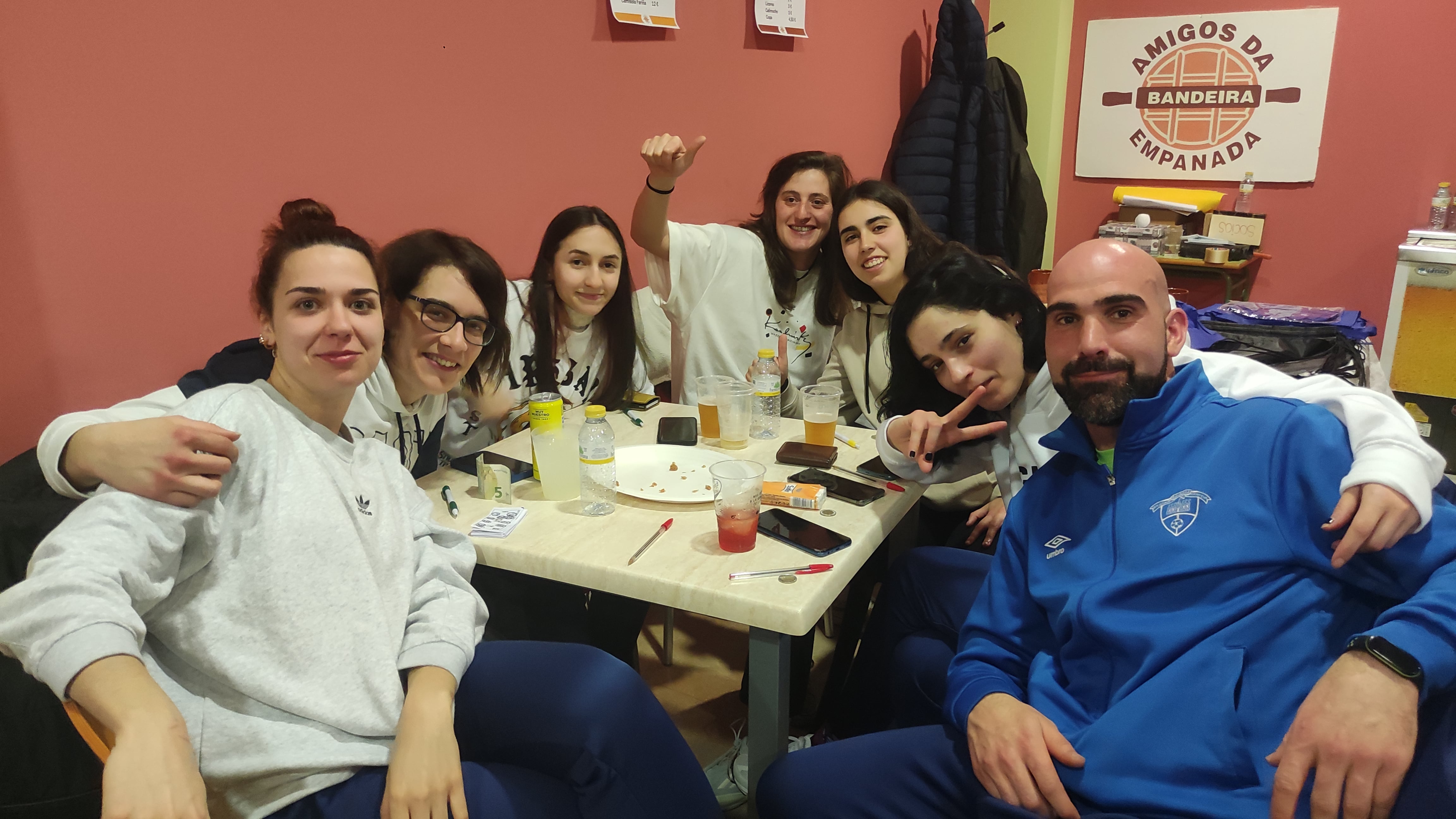 foto Album Amigos da empanada