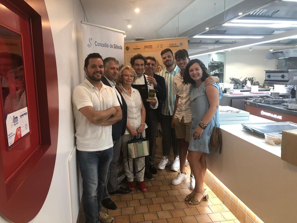 foto Album Amigos empanada