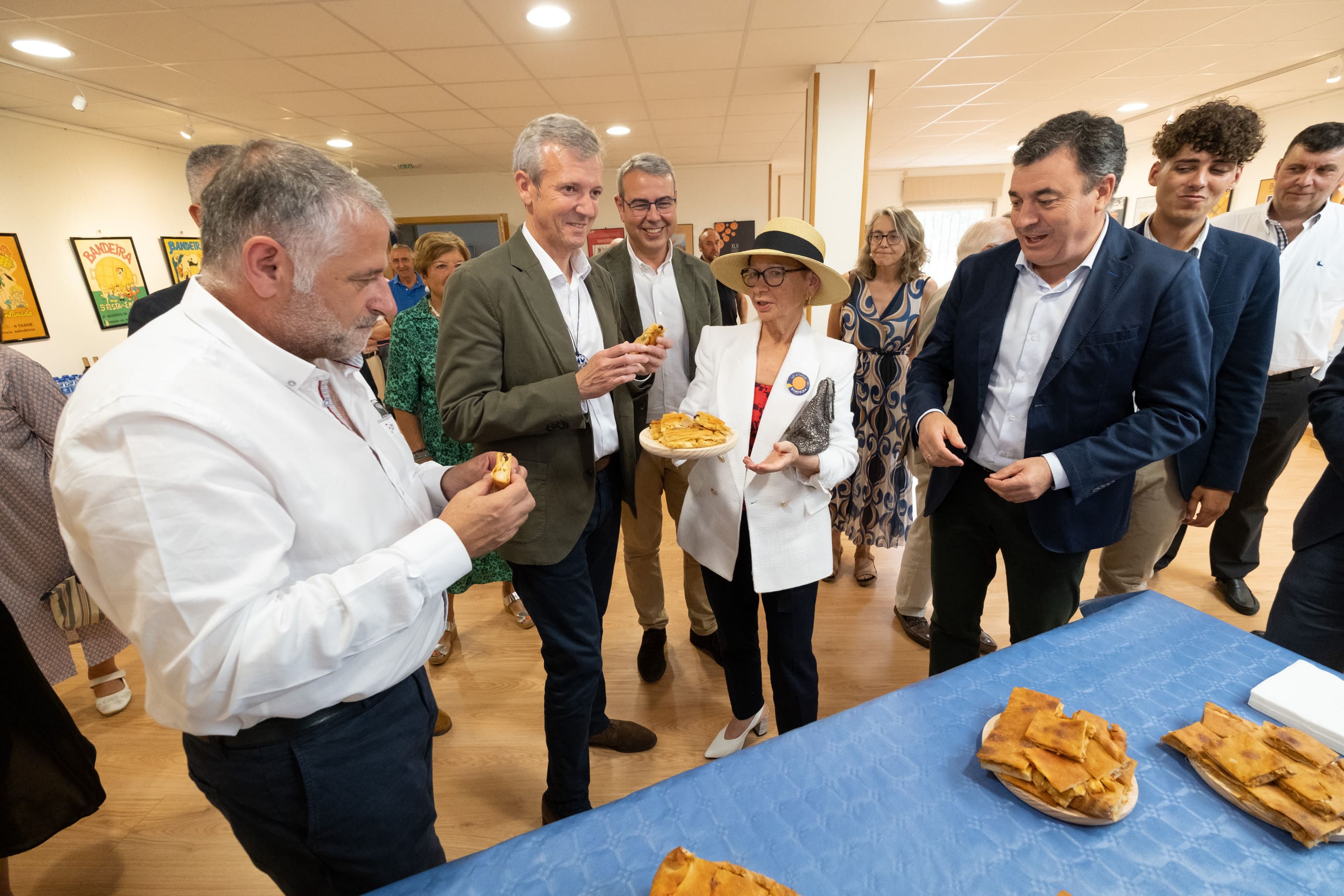 foto Album Amigos empanada