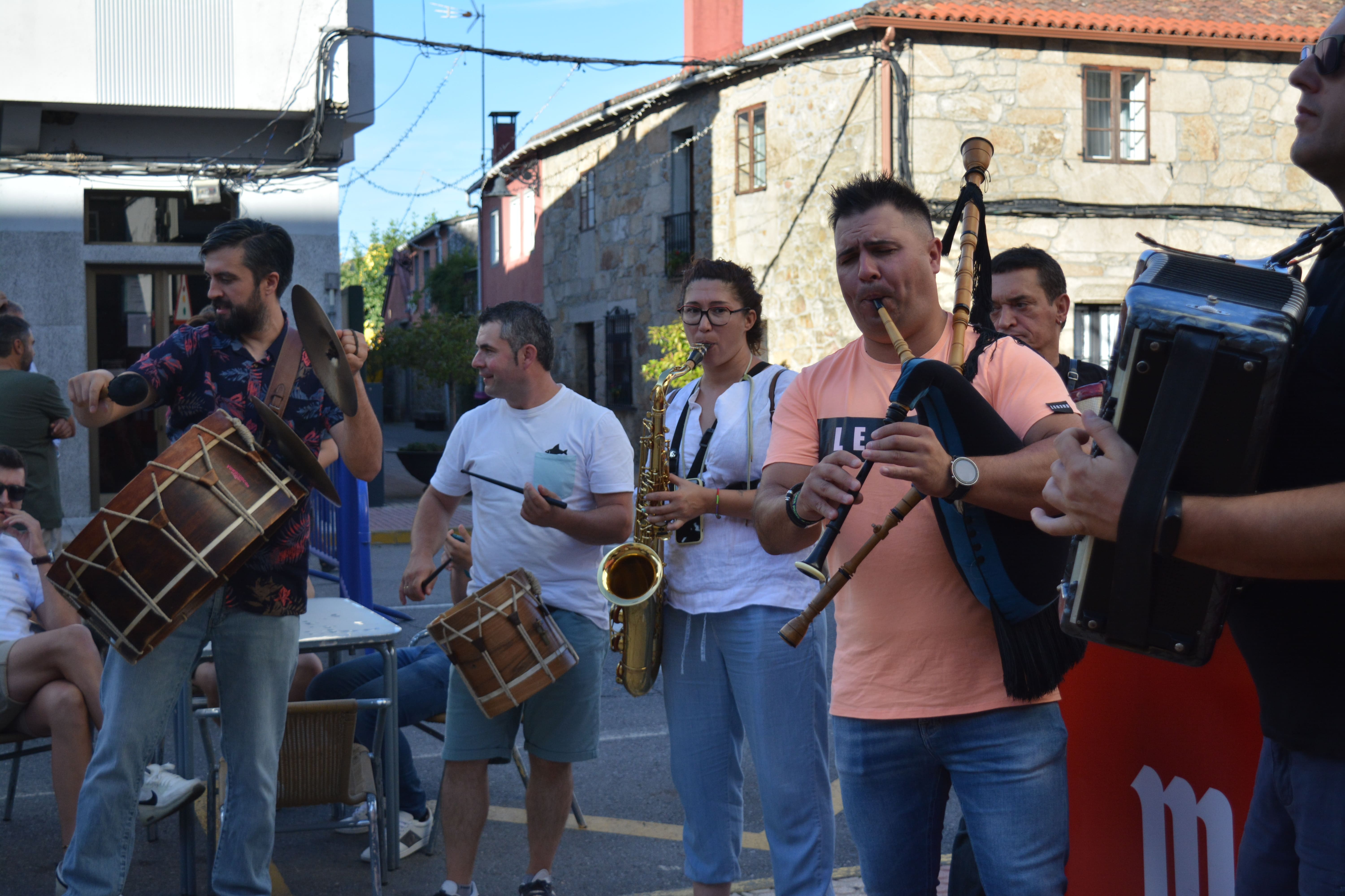 foto Album Amigos da empanada